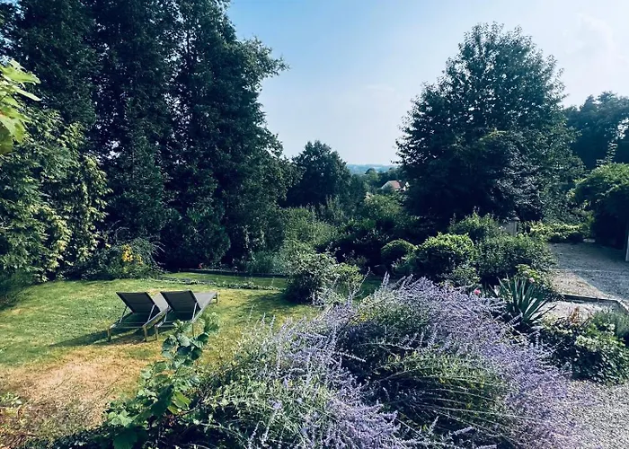 Bois De Hal 3* ブレン・ラルー